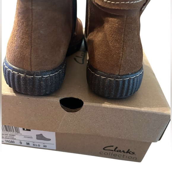 NWB Clark’s Caroline Derby Booties Brown Leather Size 9 Outdoor Gorpcore - Picture 6 of 8